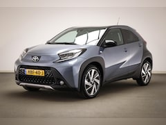 Toyota Aygo X - 1.0 VVT-i S-CVT Envy | CLIMA | STOELVERWARMING | DRAADLOZE LADER | CAMERA | 18"