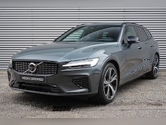 Volvo V60 - T6 Plug-in hybrid AWD Plus Dark | Panorama dak | Head Up Display | 19 inch LMV | Harman Ka