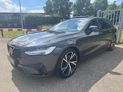 Volvo V90 - 2.0 T6 AWD Recharge R-Design Facelift Panodak 1eig Full LED Trekhaak