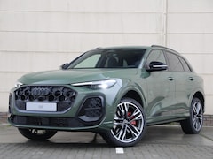 Audi Q5 - S edition Competition e-hybrid 367 PK | Luchtvering | Panoramadak | Trekhaak | Winterpakke