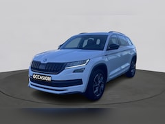 Skoda Kodiaq - 1.5 TSI 150pk DSG Sportline Business | Wegkl. trekhaak | Camera | Stoelverwarming | Side a