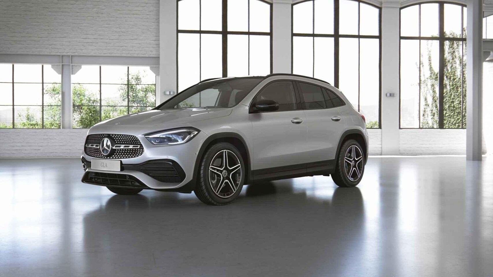 Mercedes-Benz GLA-Klasse - 200 Business Solution AMG | Night | Multibeam | Panoramadak | Keyless | Memory | Widescree - AutoWereld.nl