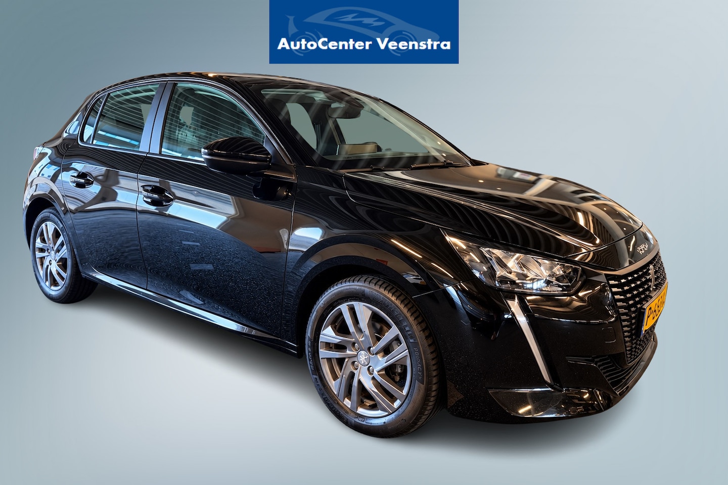 Peugeot 208 - 1.2 PureTech Active Pack | CarPlay | PDC | D.riem v.v | Lm.velg - AutoWereld.nl