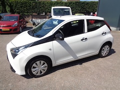 Toyota Aygo - 1.0 VVT-i x-fun