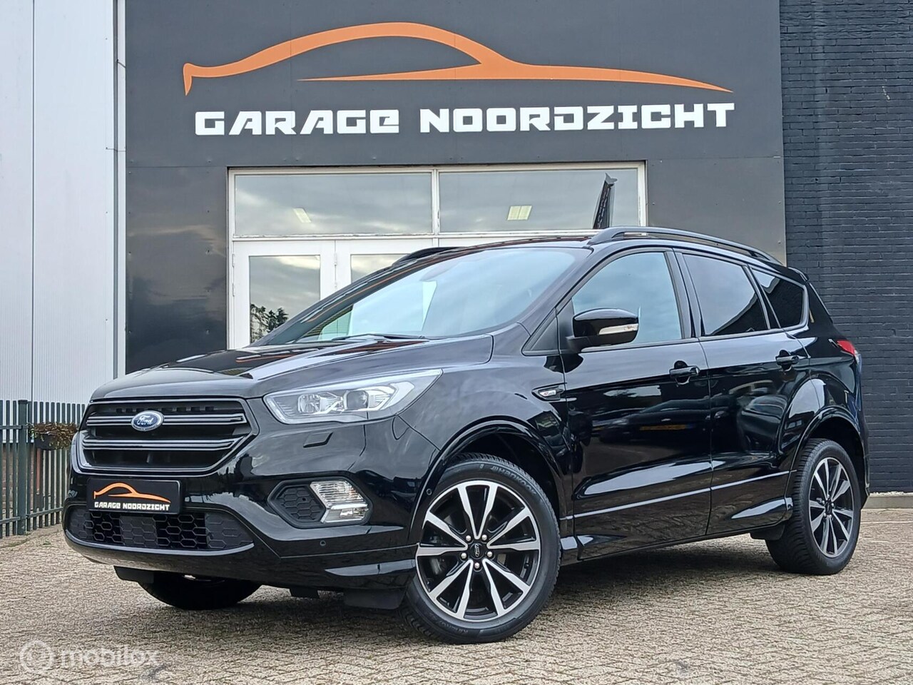 Ford Kuga - ST-Line 1.5 150PK - AutoWereld.nl