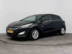 Hyundai i30 - 1.6 GDI Go | Afneembare trekhaak | Navigatie | Camera | Cruise | CLima |