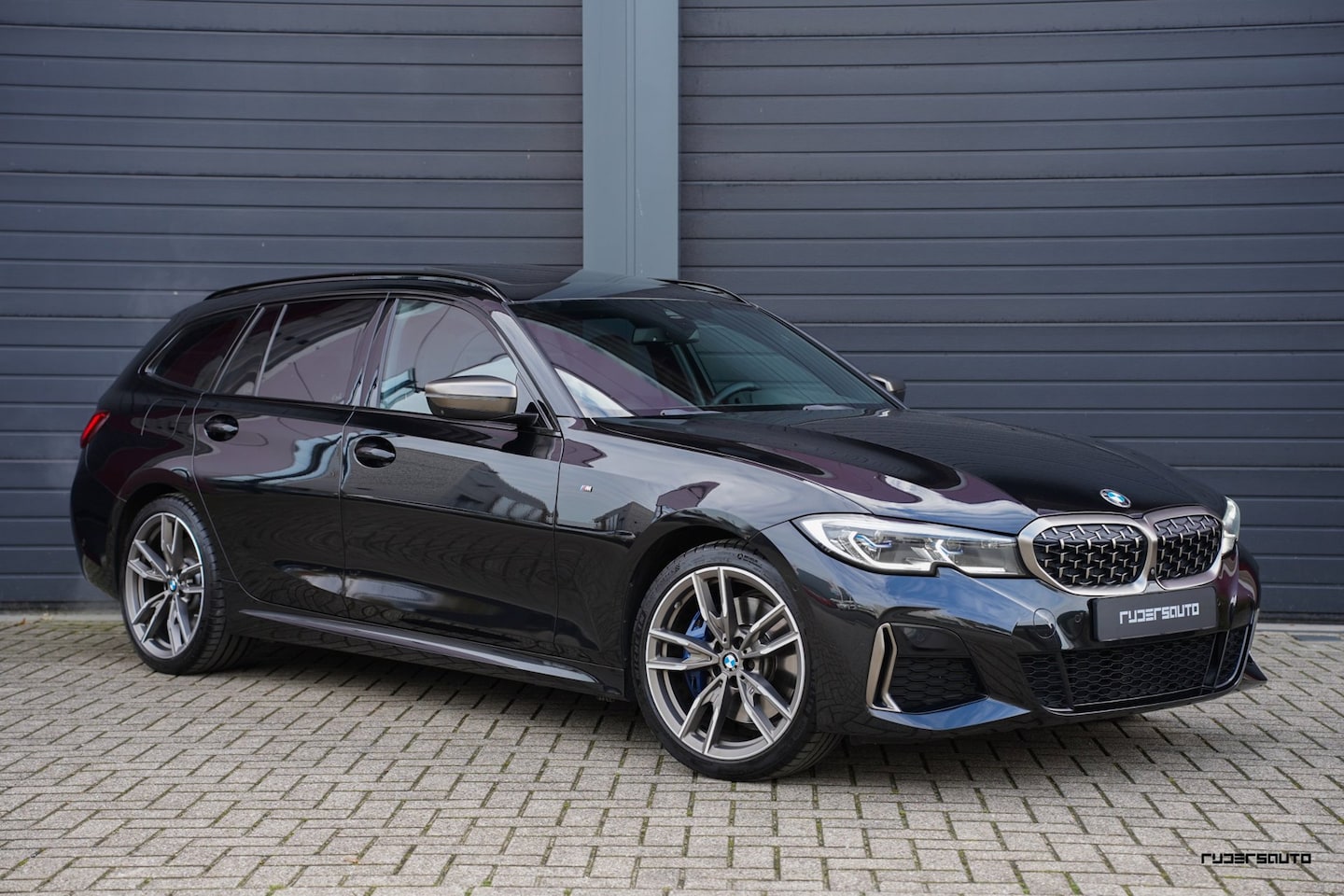 BMW 3-serie Touring - M340i xDrive | Pano | Leder| Laser | Camera | Harman Kardon | HUD| Stuurverwarming | Adapt - AutoWereld.nl