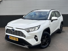 Toyota RAV4 - 2.5 Hybrid Active 1e eign. BTW-auto, Navigatie, LMV, Climate control, Nieuw geleverd, Goed