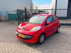 Peugeot 107 - 1.0-12V XS