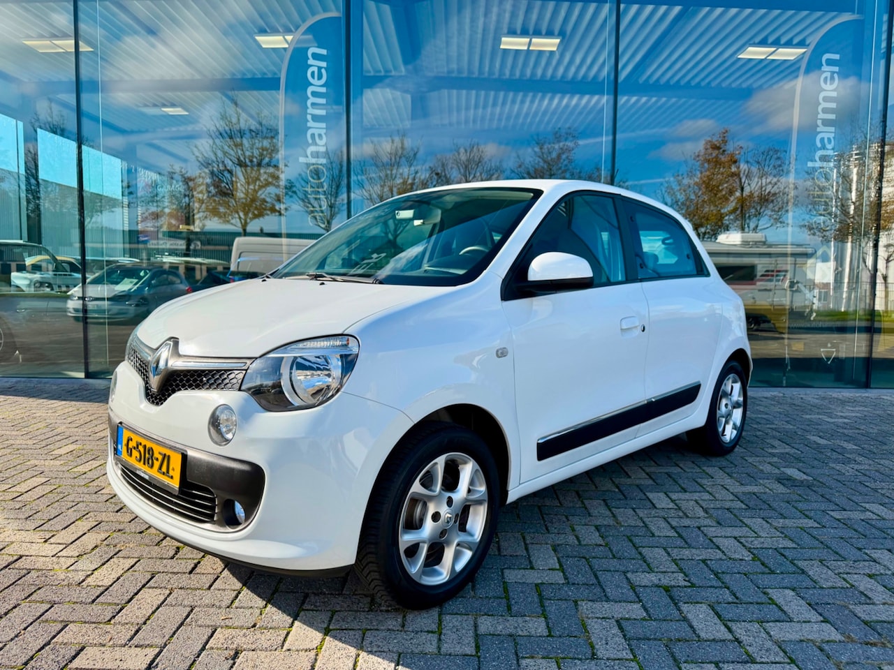Renault Twingo - 1.0 SCe Dynamique 1.0 SCe 5-deurs Dynamique, Airco, Cruise Control, all season - AutoWereld.nl