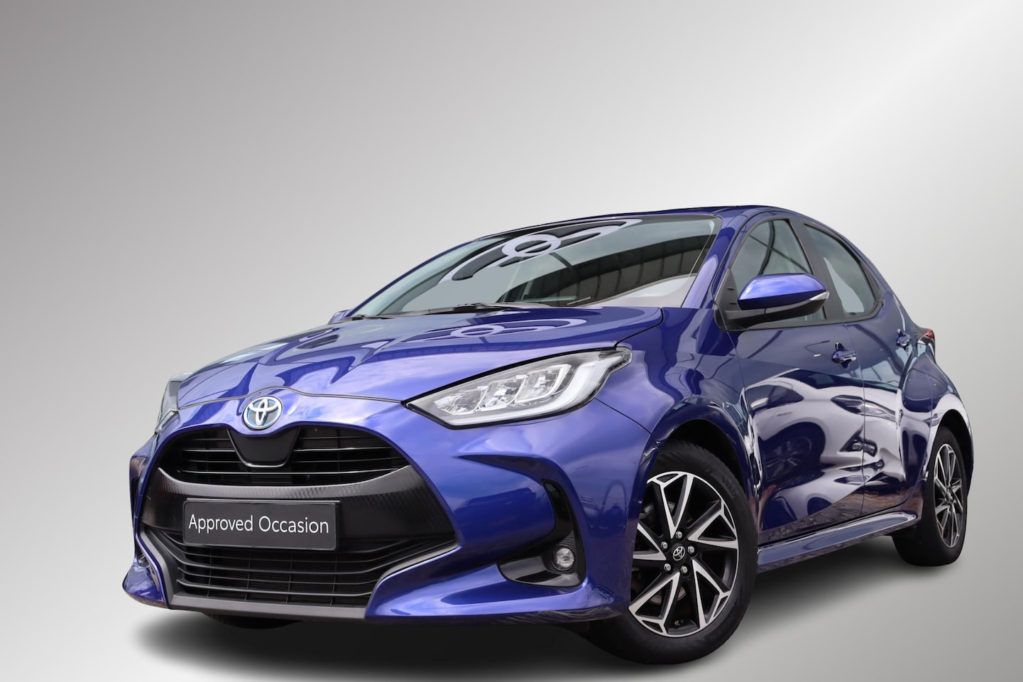 Toyota Yaris - 1.5 Hybrid Dynamic 1.5 Hybrid Dynamic, LM velgen, Keyless entry, Adaptieve cruise control, Lane assist. - AutoWereld.nl