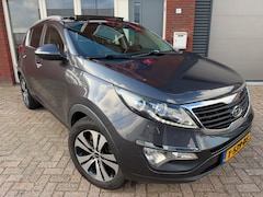 Kia Sportage - 2.0 X-clusive / AUT / PANO / Leder / Camera / PDC
