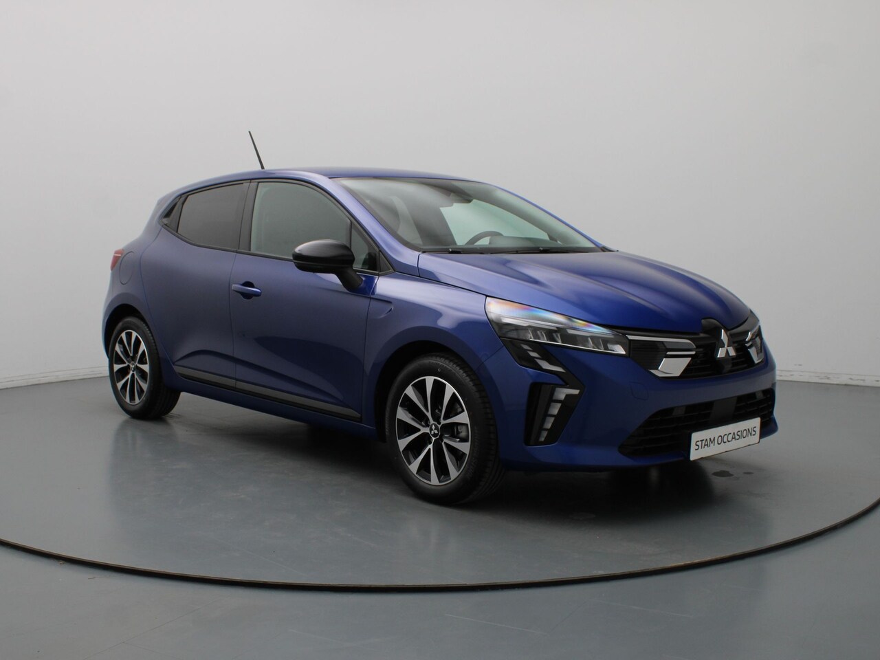 Mitsubishi Colt - 90pk Intense Camera | Climate | Cruise | Parkeersens. v+a - AutoWereld.nl