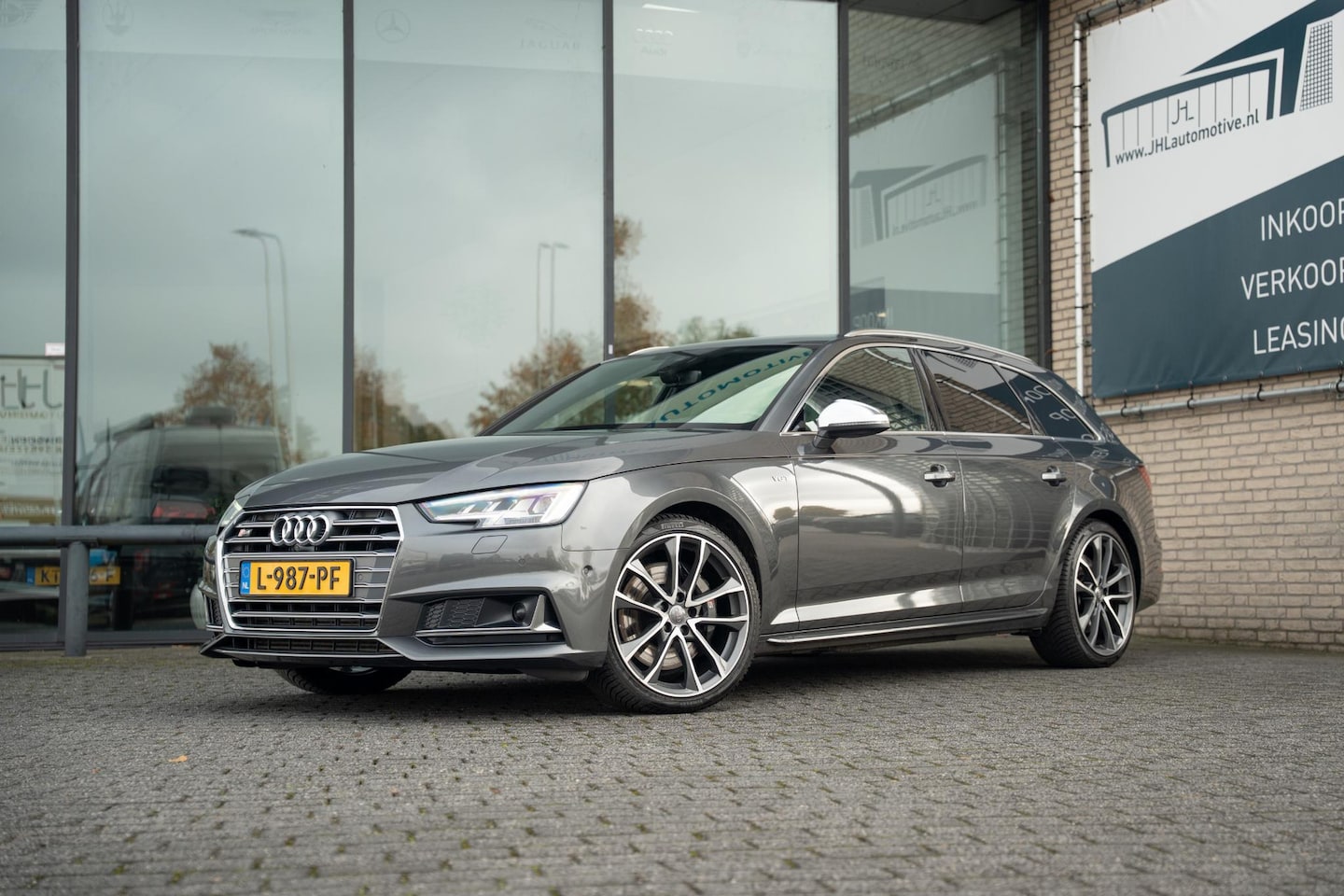 Audi A4 Avant - 3.0 TFSI S4 quattro*RS Zetels*B&O*360*ACC*Matrix* - AutoWereld.nl