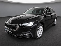 Skoda Octavia Combi - 1.5 e-TSI 150pk Business Edition Plus DSG Automaat / Trekhaak / Travel assist / Parkeersen