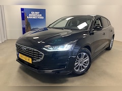 Ford Focus - 1.0 EcoBoost Hybrid Titanium | Privacy Glass | Lichtmetalen Velgen | Climate Control