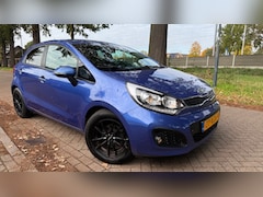 Kia Rio - 1.2 CVVT Super Pack 2012 APK LED KEYLESS