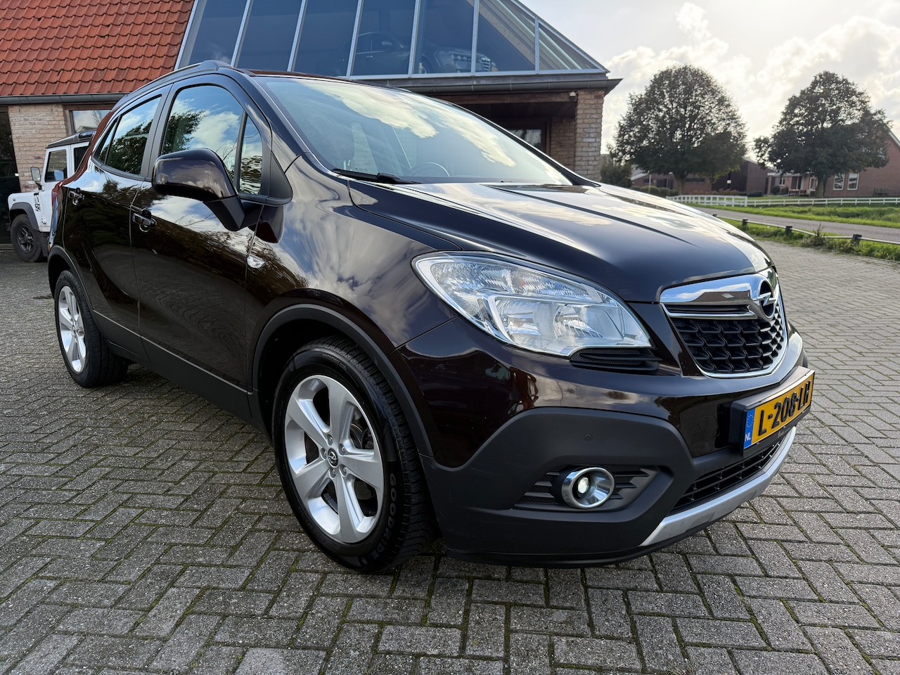 Opel Mokka - 1.6 Selection - AutoWereld.nl
