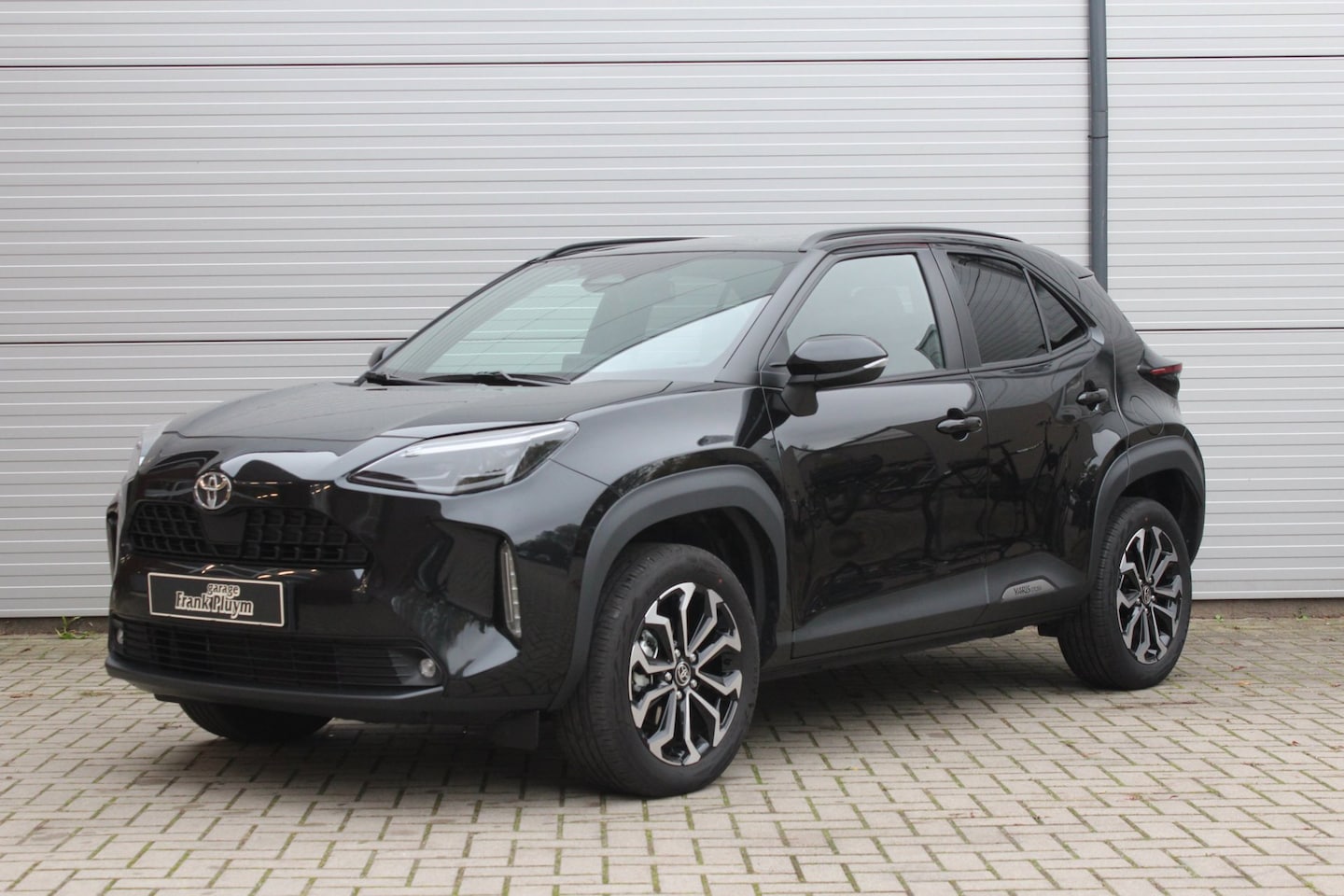 Toyota Yaris Cross - 1.5 Hybrid 115 Dynamic 4seizoenen/Winterpakket/CAM - AutoWereld.nl