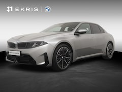 BMW i3 - 50 xDrive | First Edition | M Sportpakket | Panoramadak | Trekhaak | Harman Kardon | Verli