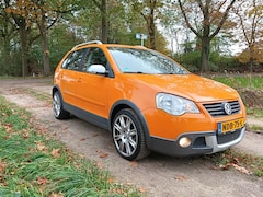 Volkswagen Polo - 1.6-16V Cross