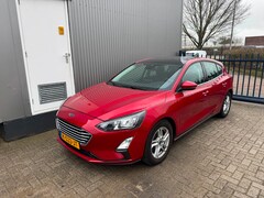 Ford Focus - 1.0 EcoBoost Edition Business /elek. schuifdak /ecc / cruise / camera / navi / sensoren /