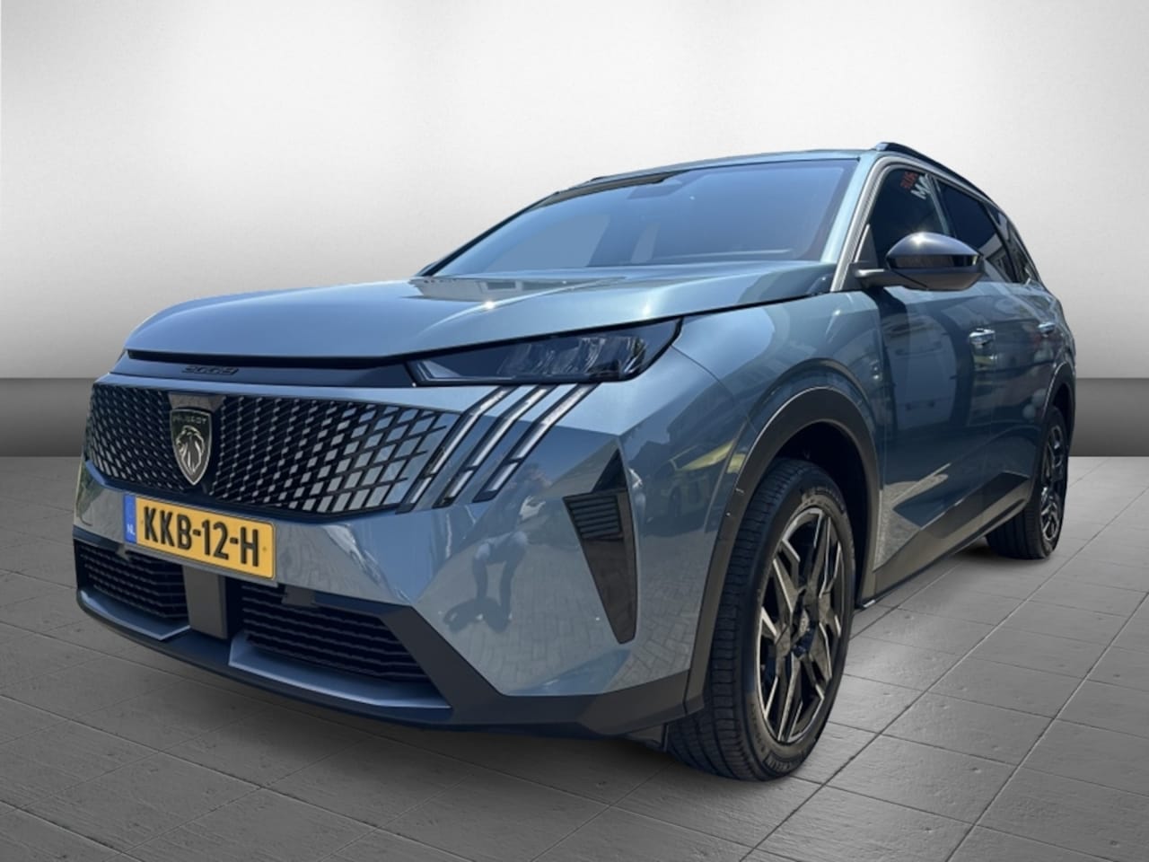 Peugeot 5008 - Hybrid 145 Allure | 7 Persoons | CarPlay | - AutoWereld.nl