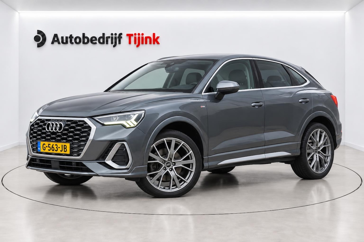 Audi Q3 Sportback - 45 TFSI quattro Pro Line S | Matrix LED | Trekhaak | Camera | Elek. achterklep | Blind Spo - AutoWereld.nl