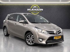 Toyota Verso - 1.8 VVT-i Aspiration met Panorama dak Camera Trekhaak Cruise