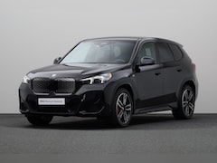 BMW iX1 - eDrive20 67 kWh | Head-Up Display | Driving Assistant Plus | Comfort Access | M Sportpakke