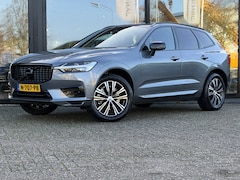 Volvo XC60 - 2.0 T5 AWD R-Design Pano | Trekhaak | Pilot Ass. | HUD |