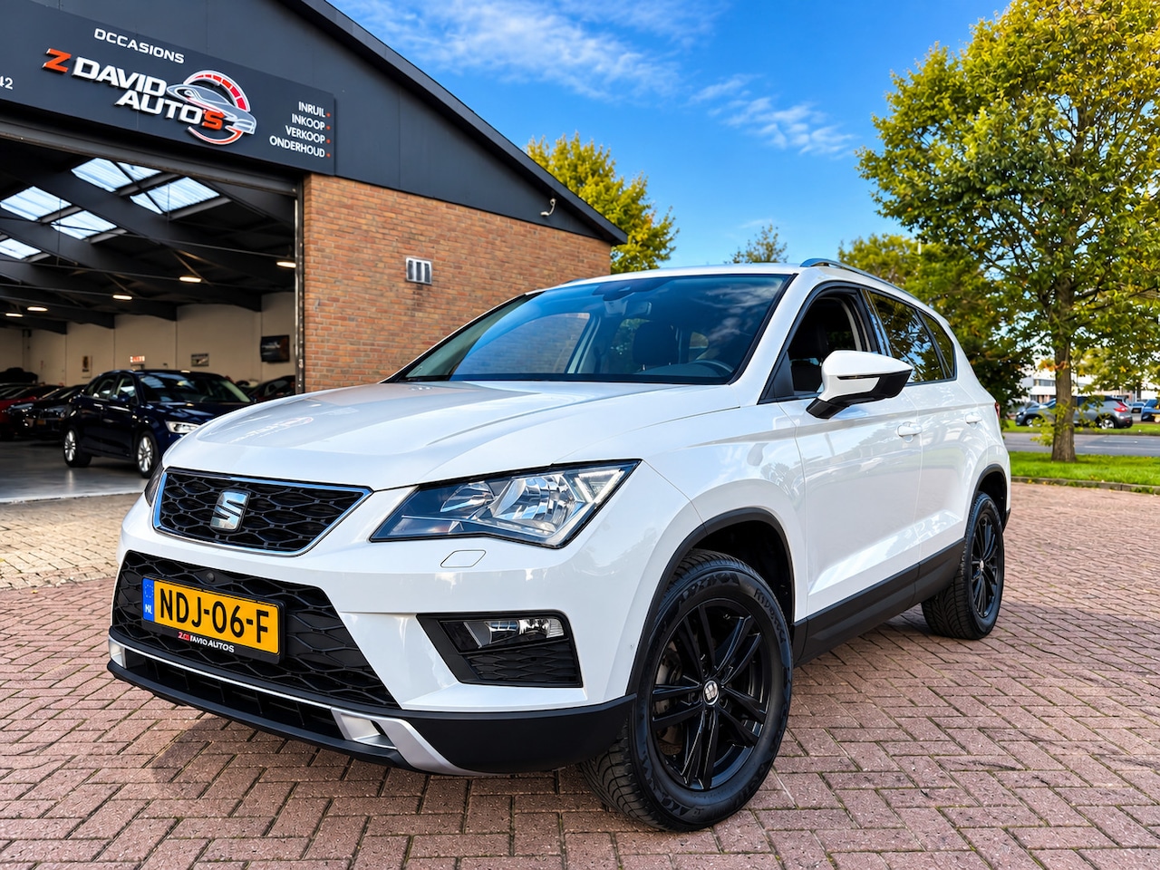 SEAT Ateca - 1.4 EcoTSI Xcellence DSG / Pano.dak/LED/Carplay/camera 360 / full option - AutoWereld.nl