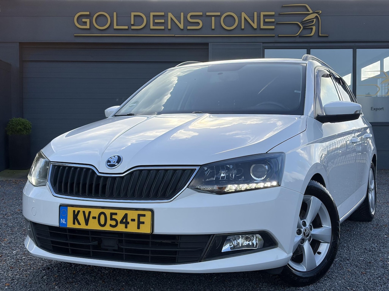 Skoda Fabia Combi - 1.2 TSI JOY ✓2e Eigenaar✓Airco✓Cruise✓4 Elekt Ramen✓Lm velgen✓N.A.P✓Zeer Zuinig✓Apk tot 04 - AutoWereld.nl