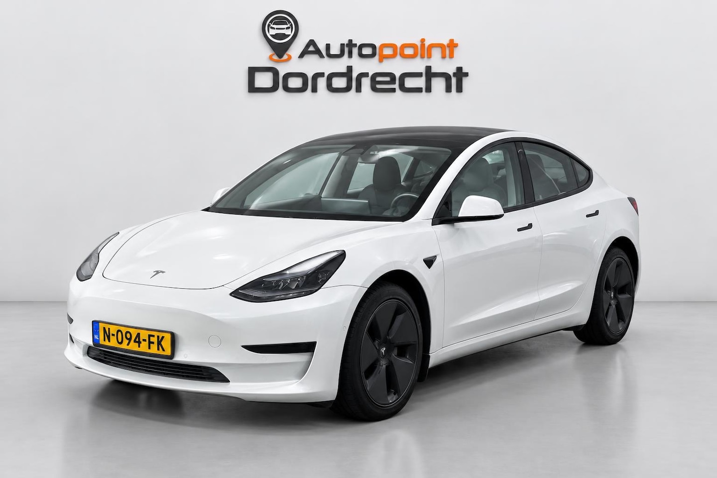 Tesla Model 3 - Standard RWD Plus 60 kWh LFP ORG NL AUTO - AutoWereld.nl