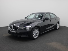 BMW 3-serie - 330e Business Edition Plus | ACC | Achteruitrijcamera | Lane Assist | Climate Control | Ap