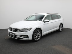 Volkswagen Passat Variant - 2.0 TDI Business | TREKHAAK | NAVIGATIE | STOELVERWARMING | CAMERA | KEYLESS | CLIMATE CON