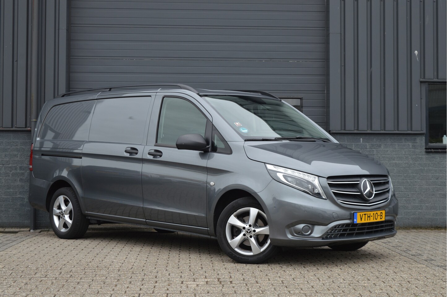 Mercedes-Benz Vito - 114 CDI Lang | CAMERA | LED | TREKHAAK | DAB | ORG. NL | - AutoWereld.nl