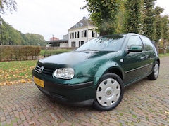 Volkswagen Golf - 1.4-16V Master Edition Airco Stuurbekrachtiging*99064 KM N.A.P*Goed Onderhouden