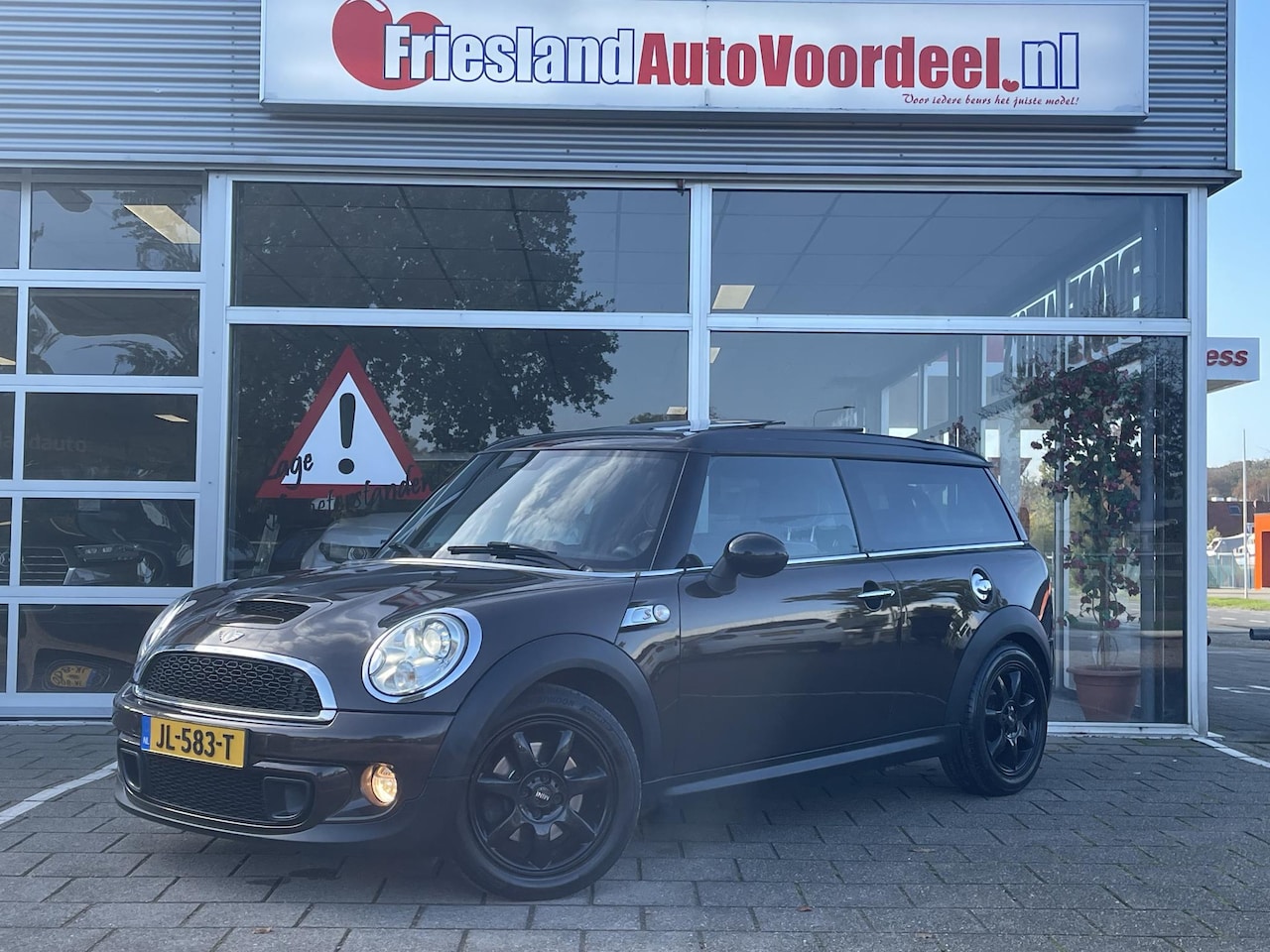 MINI Clubman - 1.6 Cooper S Pepper - AutoWereld.nl