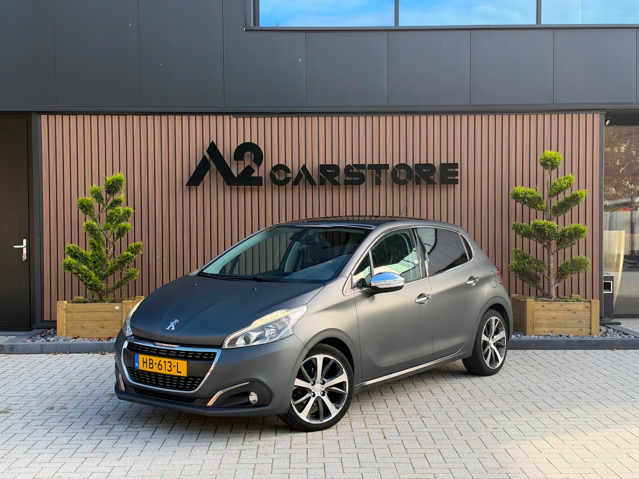 Peugeot 208 - 1.2 PureTech Première NAP APK PANO NIEUWE RIEM - AutoWereld.nl
