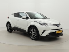 Toyota C-HR - 1.8 Hybrid Executive | Trekhaak | Dodehoek detectie | Navigatie | Stoel-/stuurverwarming |