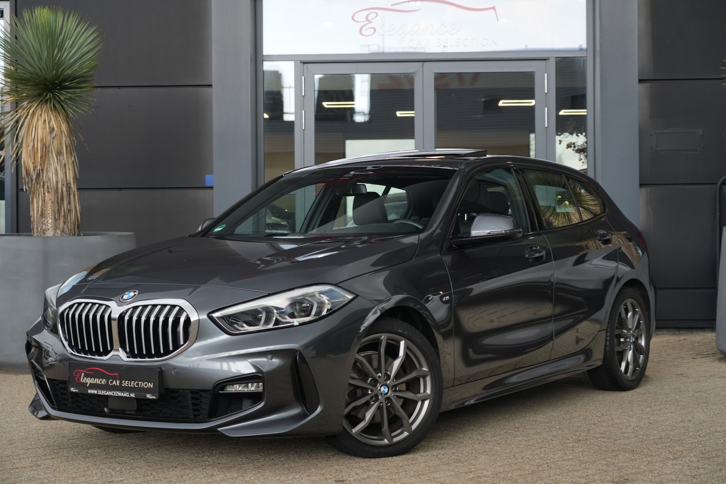 BMW 1-serie - 118i High Executive 118i High Executive - AutoWereld.nl