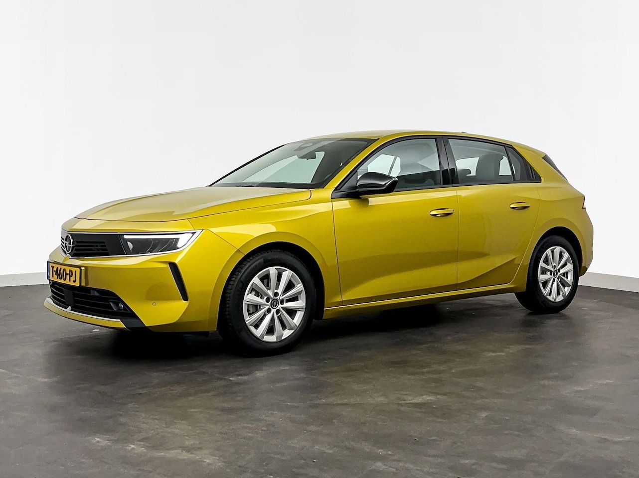 Opel Astra - 1.2 Level 2 | Apple Carplay/Android Auto | Climate control | Parkeersensoren - AutoWereld.nl