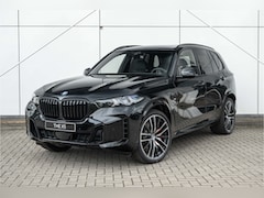 BMW X5 - xDrive50e M Sport Automaat / Panoramadak / Trekhaak / Parking Assistant Professional / Com