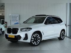 BMW iX3 - Executive 80 kWh M-Sport | SoH 99% | Adapt. Cruise | Schuifdak | Camera | Memory | Navi |