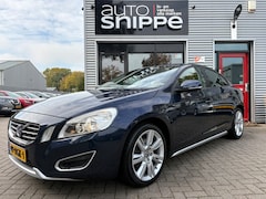 Volvo S60 - 2.0T Intro Edition 203 PK-AUTOMAAT-DEALER ONDERHOUDEN-18'' LICHTMETALEN VELGEN-BLUETOOTH-N