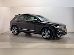 Volkswagen Tiguan - 1.5 TSI 150pk DSG R-Line Business+ Camera Stoelverwarming LED Adaptive Cruise