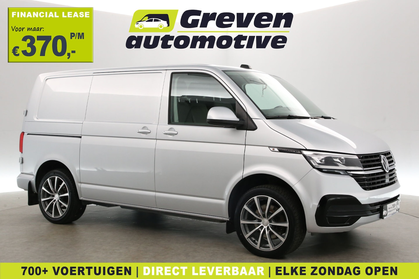 Volkswagen Transporter - 2.0 TDI 200PK | Automaat | Airco | Cruise | Carplay | Camera | 2x Schuifdeur | 3 Zits | Tr - AutoWereld.nl