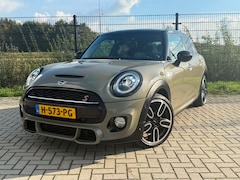 MINI 5-Deurs - 2.0 Cooper S Pepper JCW | Carplay | PDC | Camera | Pano | HUD |