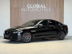 Jaguar XE - 3.0 S V6 340PK - STOELVERWARMING